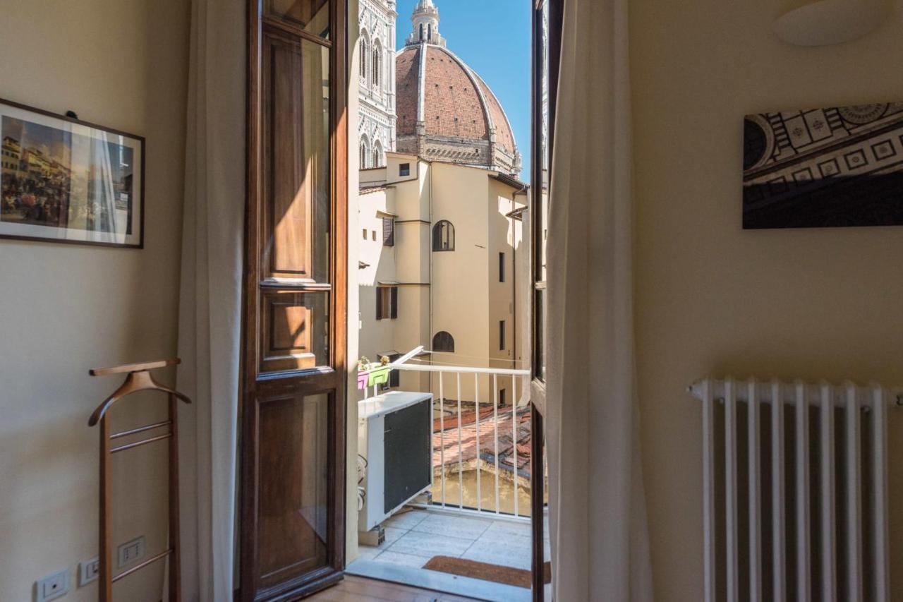 Charming 2Bed Apartment Overlooking Duomo - Hosted By Sweetstay Florence Exterior photo